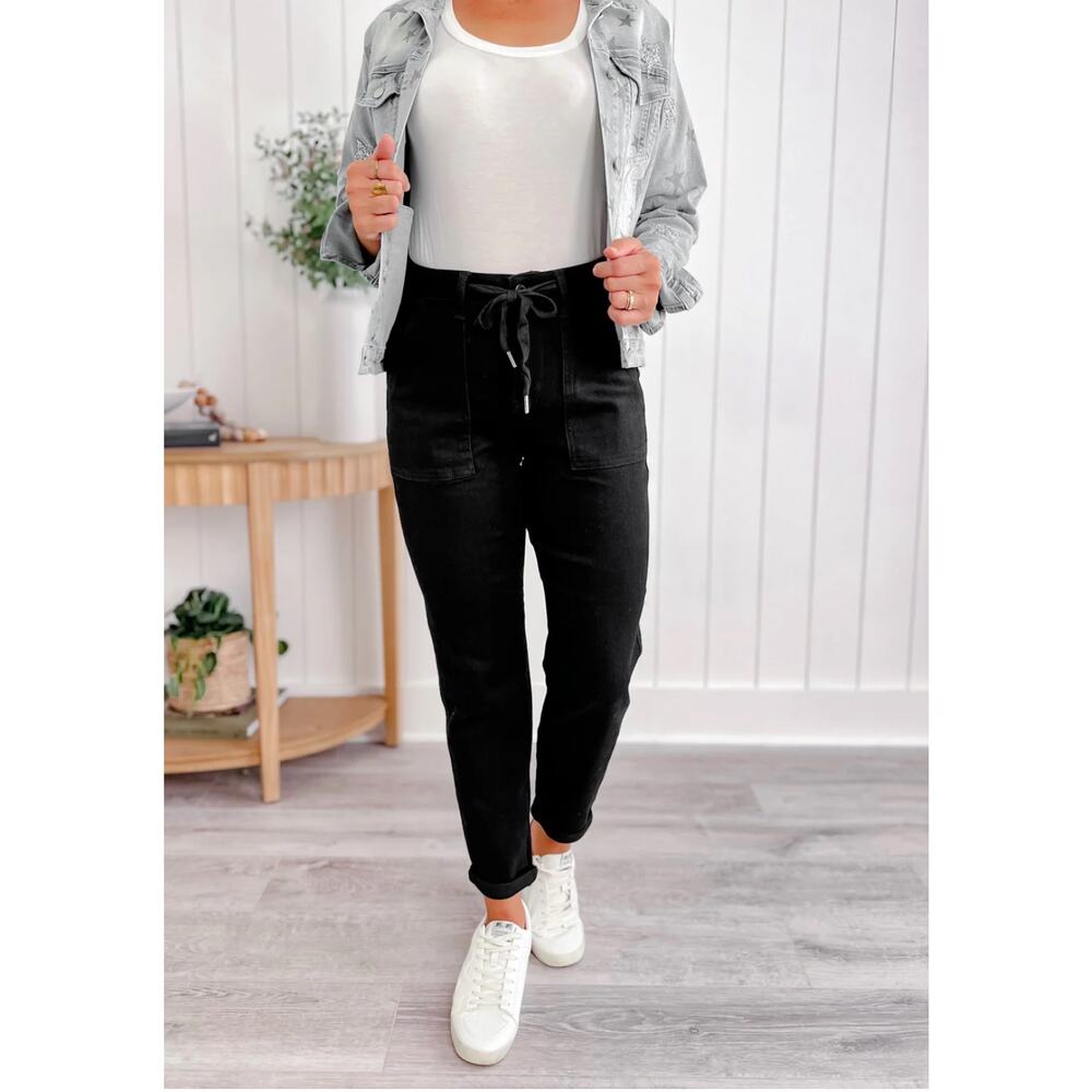Judy Blue Airplane Mode High Rise Jet Black Double Roll Cuff Jogger Size 3/26